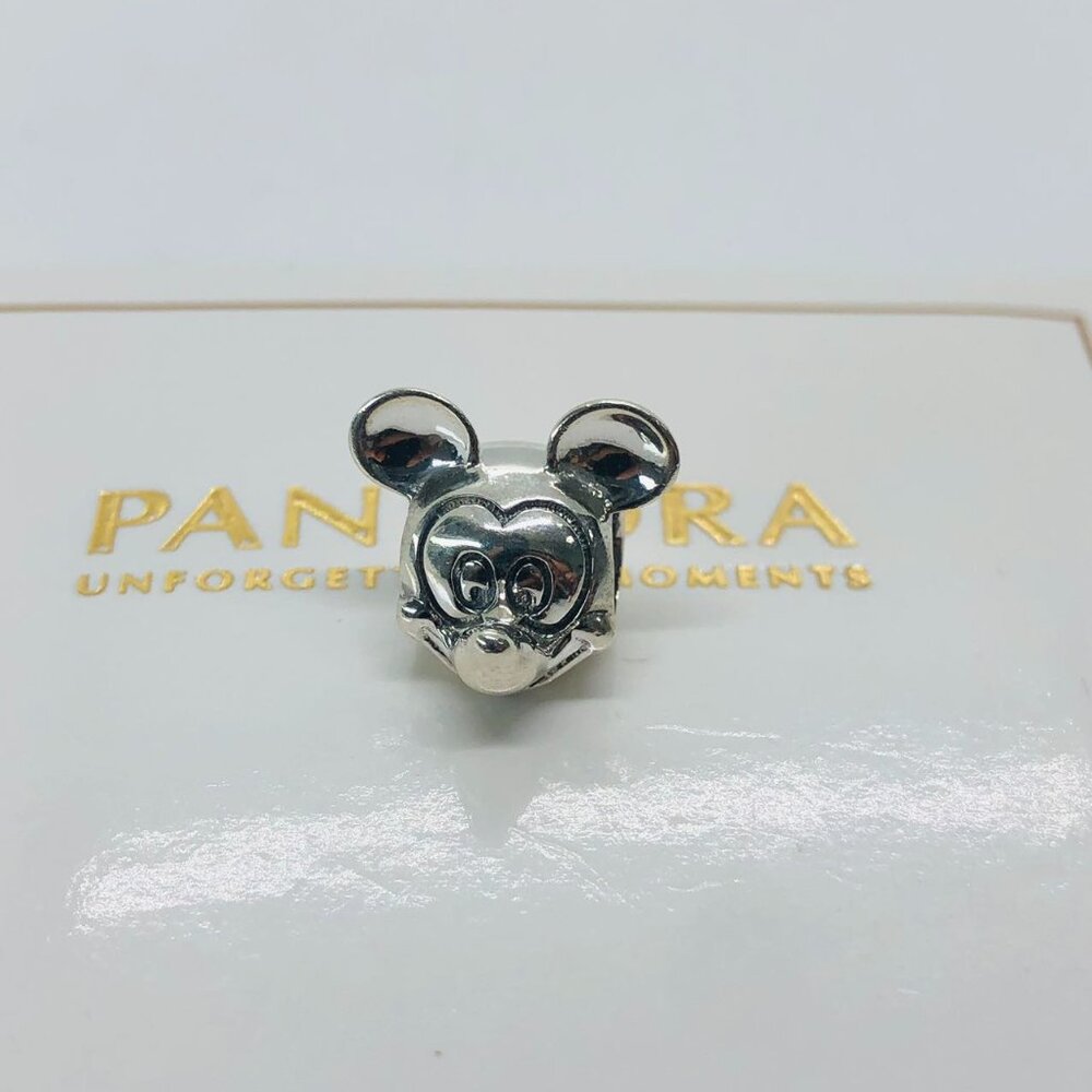 🌞📖Pandora Disney Mickey Mouse Charm